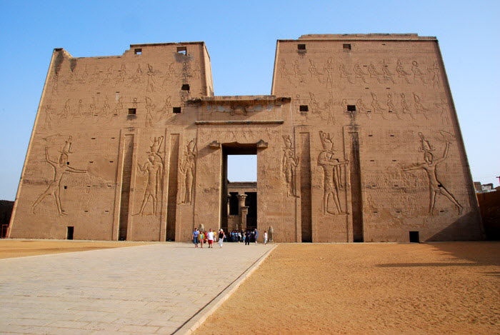 Edfu 1/10