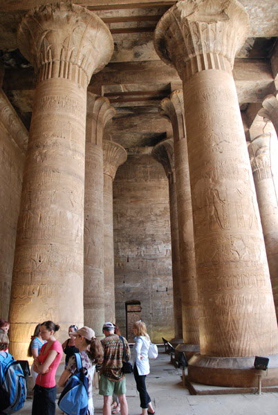 Edfu 4/10